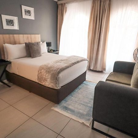 Menlyn Maine: The Exquisite Lunette Pretoria-Noord Eksteriør billede