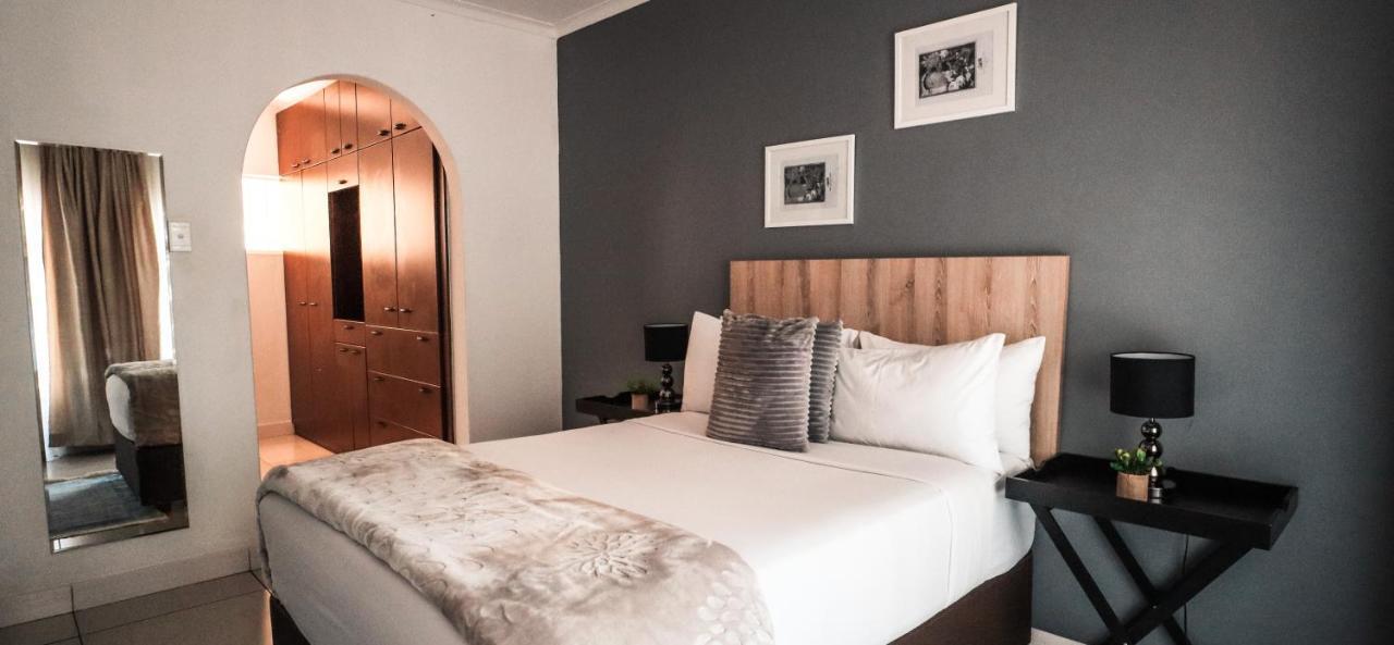 Menlyn Maine: The Exquisite Lunette Pretoria-Noord Eksteriør billede