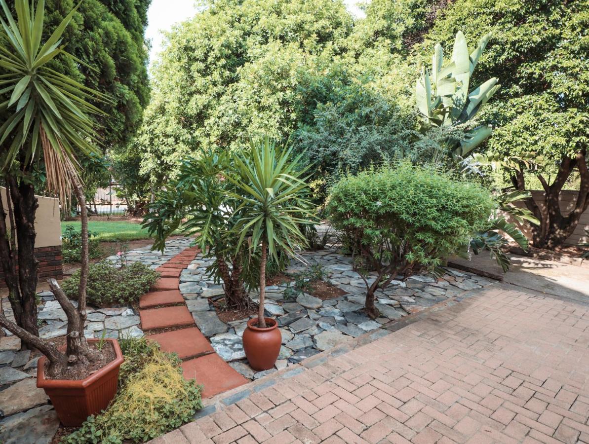 Menlyn Maine: The Exquisite Lunette Pretoria-Noord Eksteriør billede